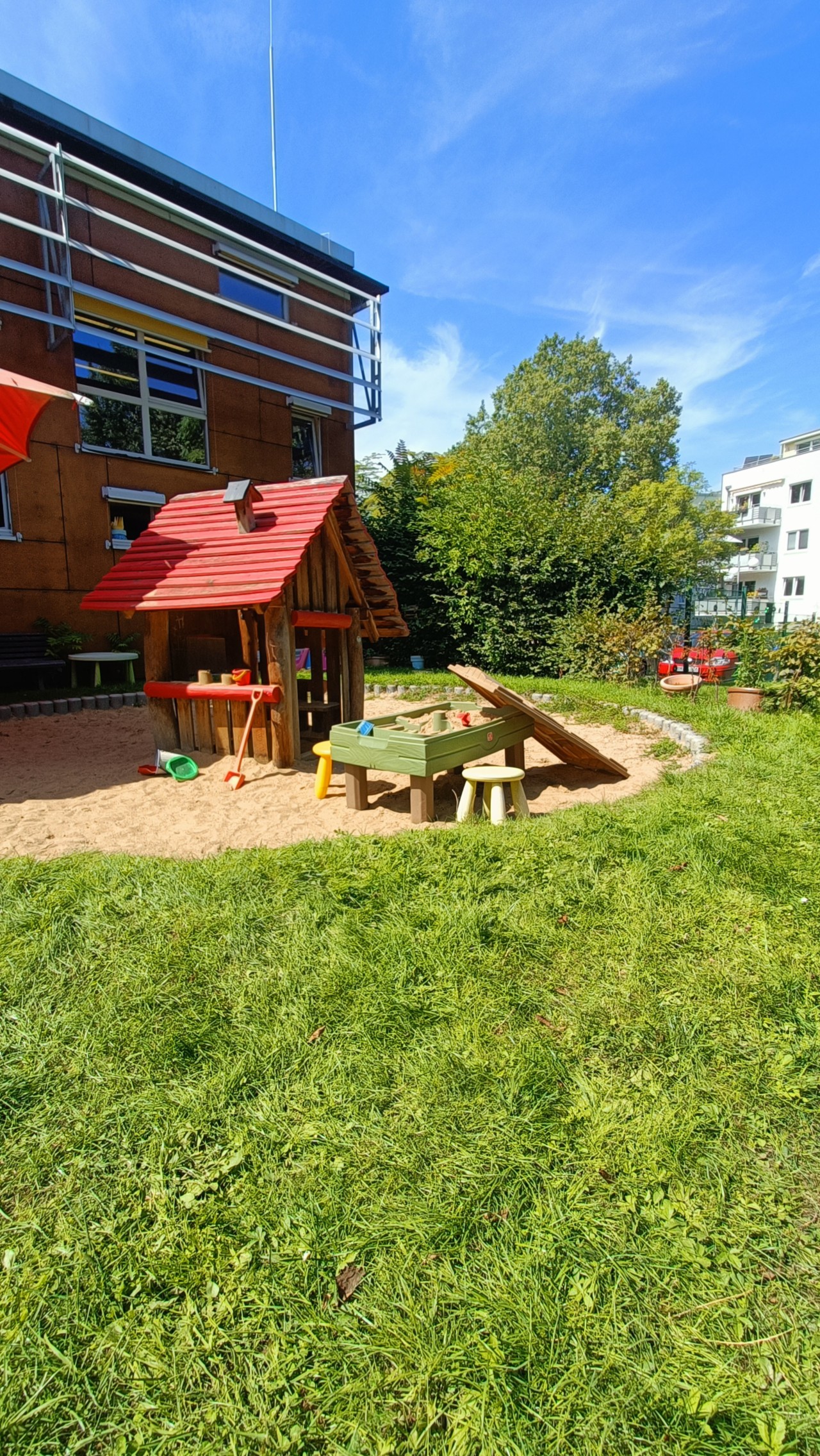 Hütte